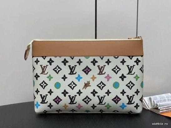 WIS SOUPLE-32*21*8CM VOYAGE LOUIS POCHETTE VUITTON 0319